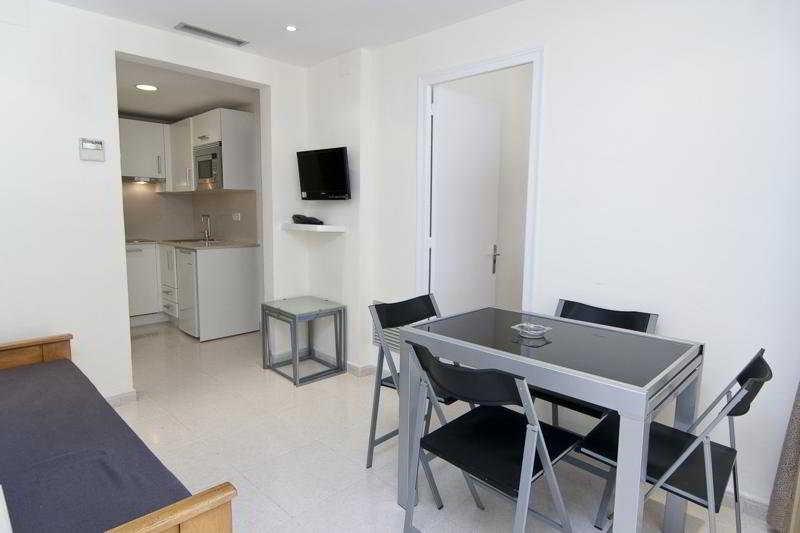 Delfin Apartments ปลาตจาดาโร ภายนอก รูปภาพ
